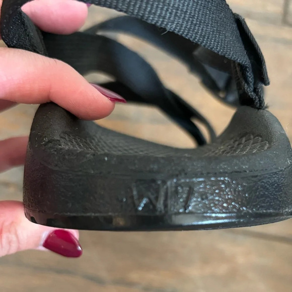 Chaco Z/Cloud series Sandals women's size 7 - Picture 3 of 4
